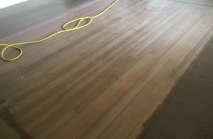 Pine Floor before being refinished