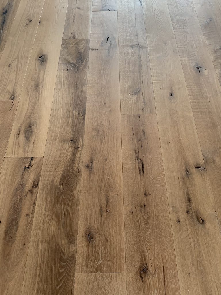 White Oak wide plank floor